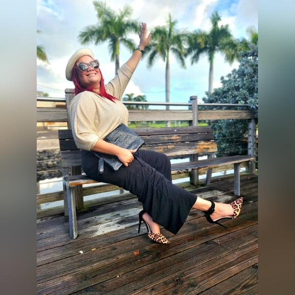 Meet your Posher, Keila - Picture 5 of 16